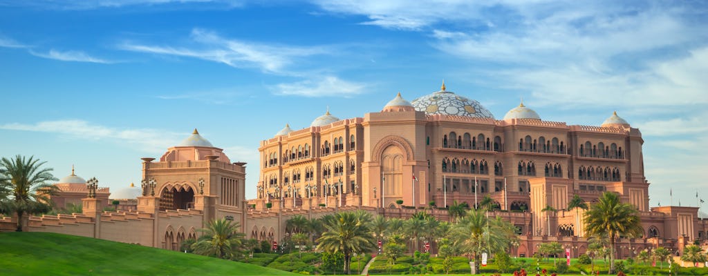 Kawa Emirates Palace w Abu Zabi