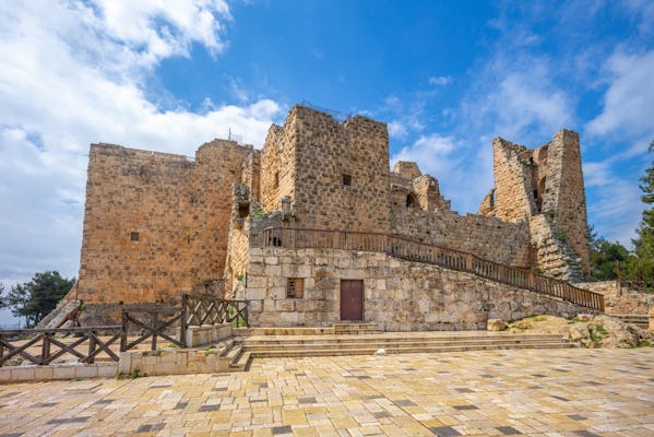Całodniowe islamskie wschodnie zamki pustynne z prywatną wycieczką po zamku Ajloun z Ammanu