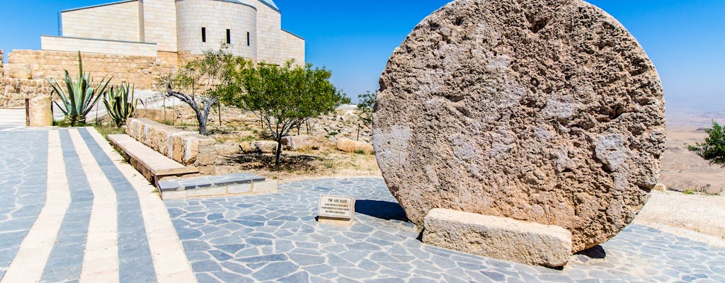 Half-day private tour to Madaba and Mount Nebo from Amman