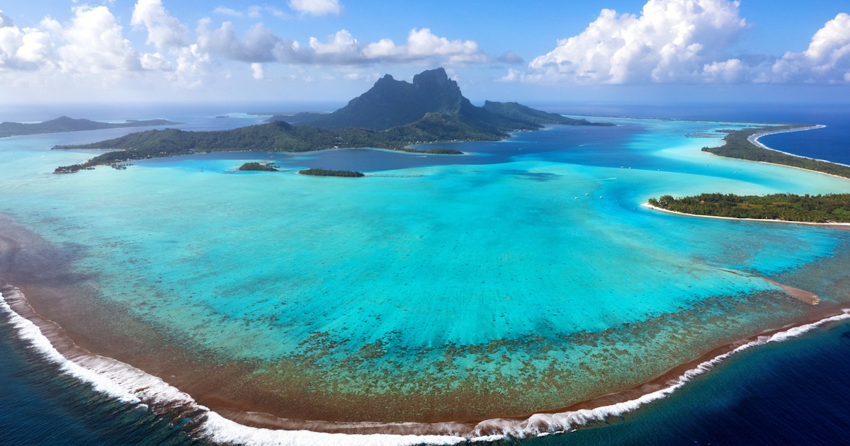 Bora Bora: What to Do, What to Book, and How to Plan It (Tips + FAQ)