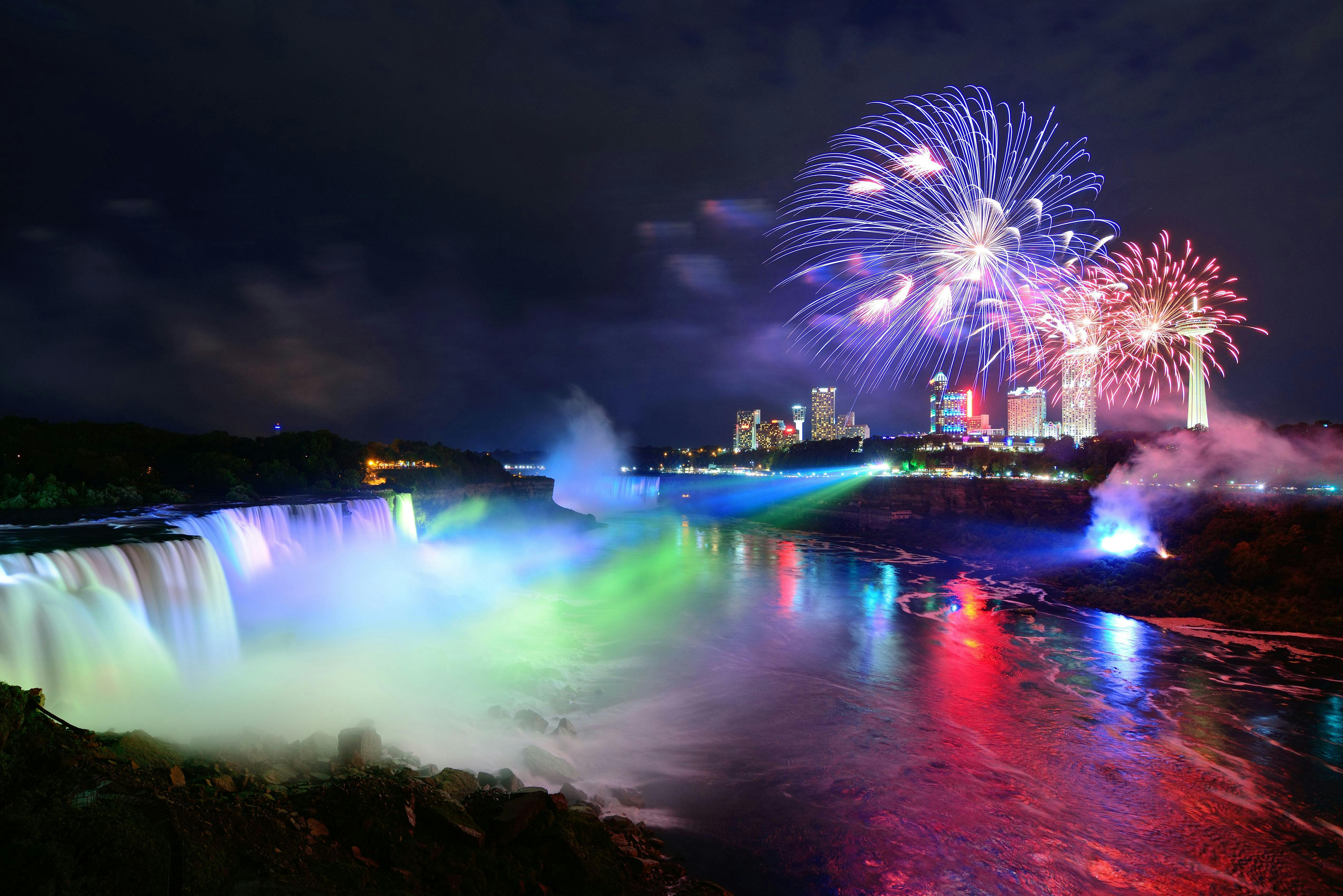 Visite combinée de jour et de nuit des chutes du Niagara aux États-Unis