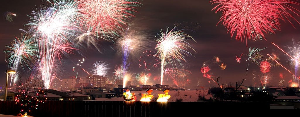 Fogos de artifício na véspera de ano novo