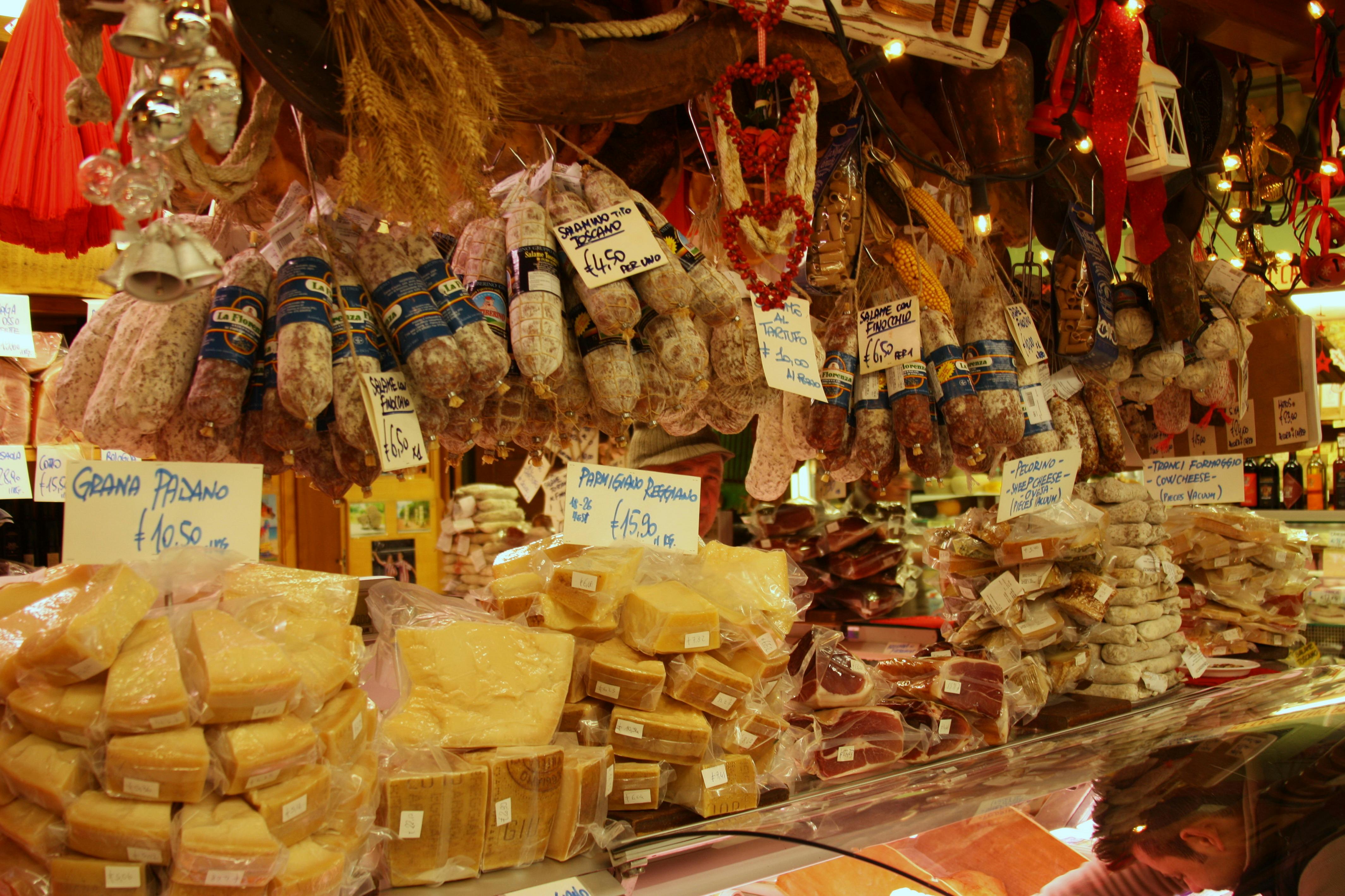 Private food tour of the Central Market in Florence