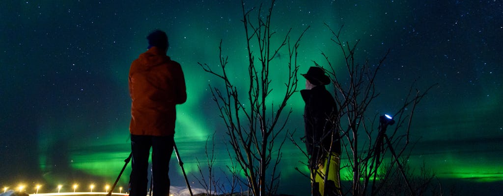 Northern Lights achtervolging naar privé Aurora-kamp