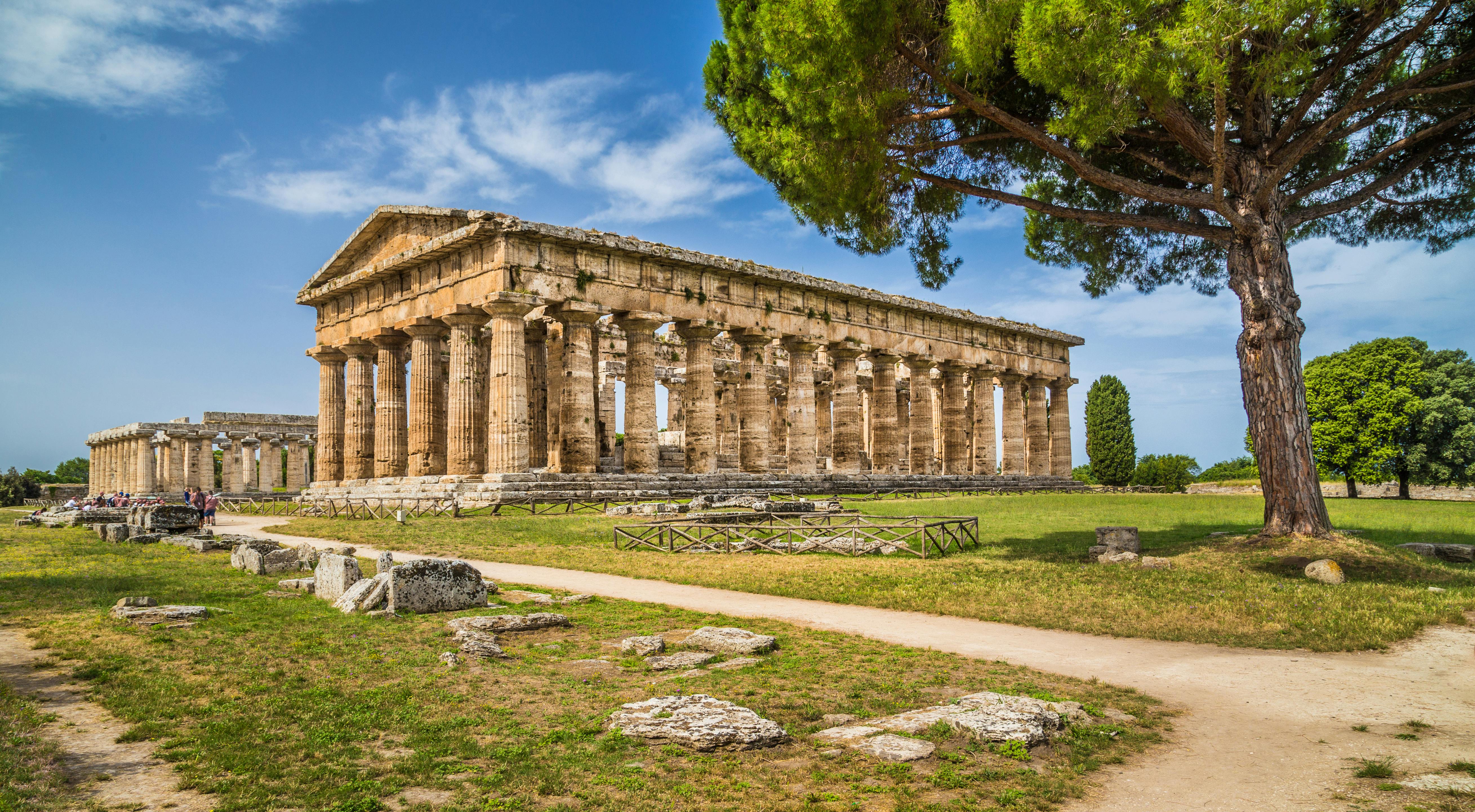 Templos de Paestum e visita guiada ao museu