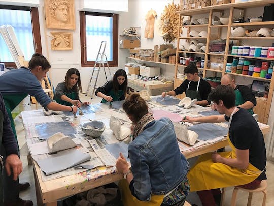 Venetian masks course in papier-mâché