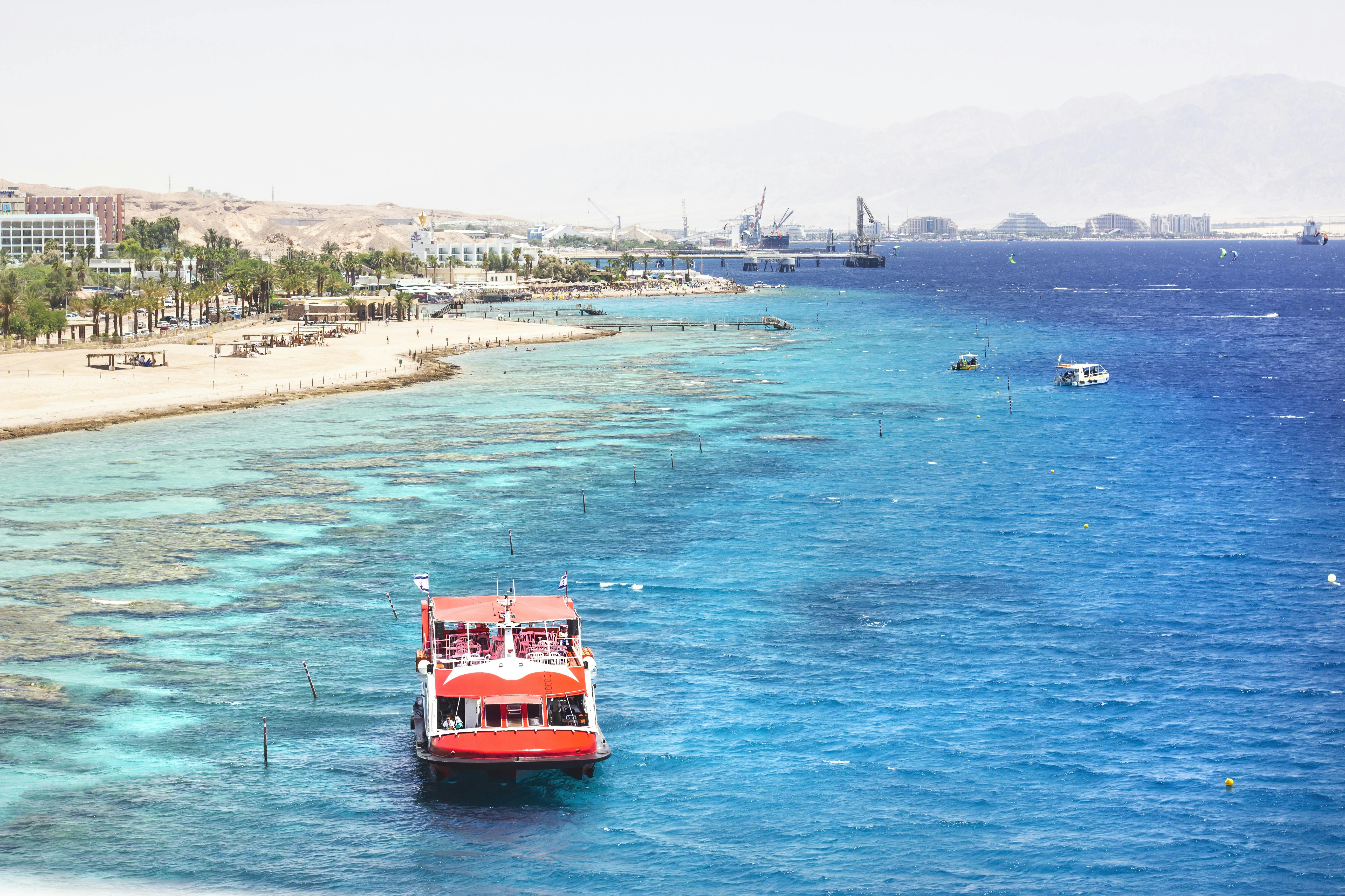 Giro in barca di due ore con fondo di vetro a Eilat