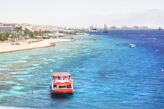 Passeio de barco com fundo de vidro de duas horas em Eilat