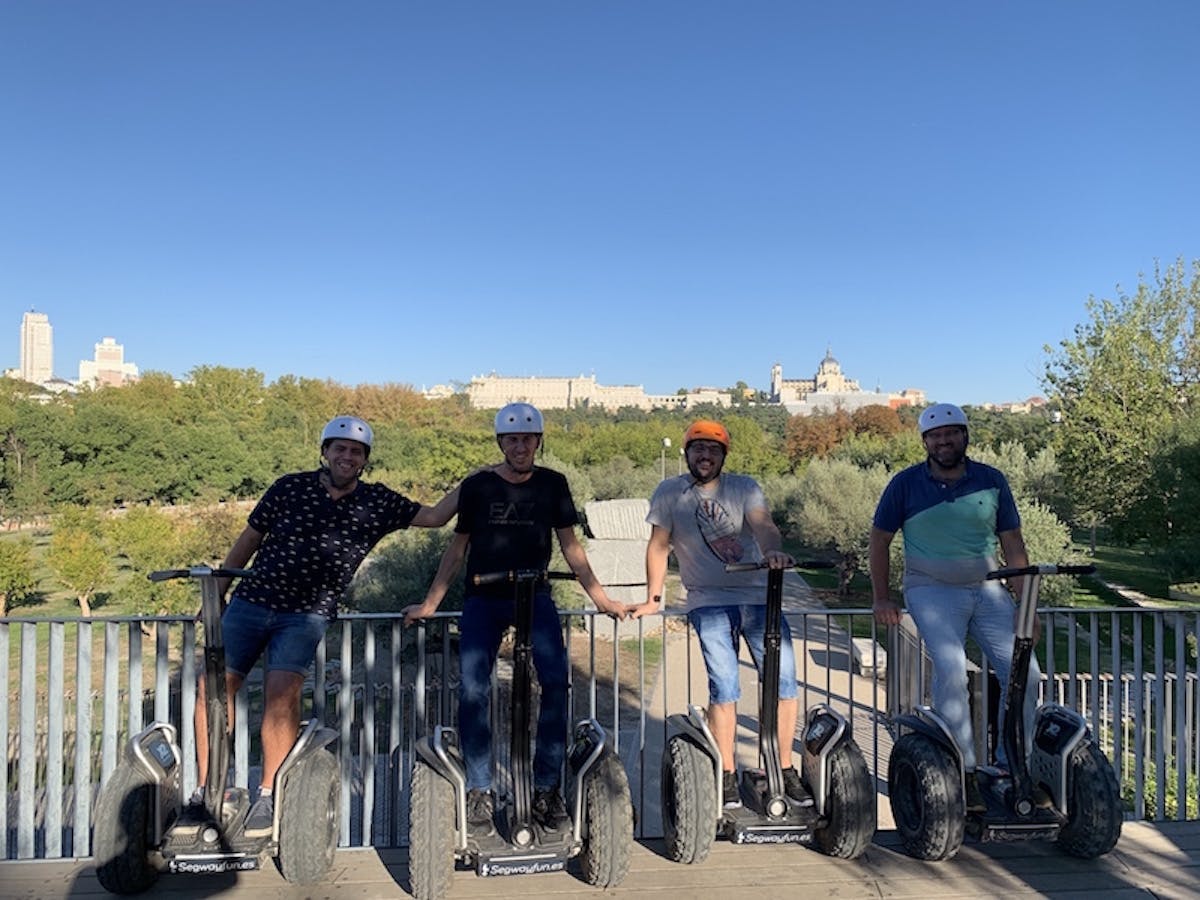 Privé-segwaytour van 90 minuten door het historische Madrid of het Retiro-park