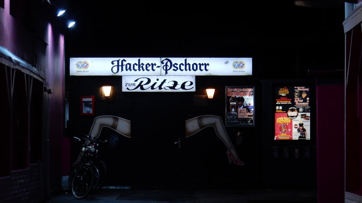 Rondleiding door de Kiez met rode lichtjes en charme