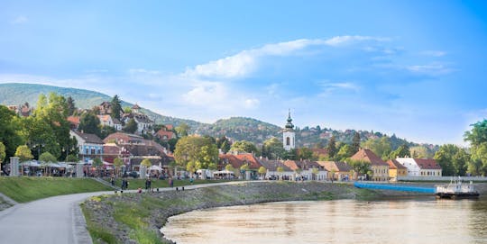 Private tour of Gödöllő Sisi Castle and Szentendre with Lunch from Budapest