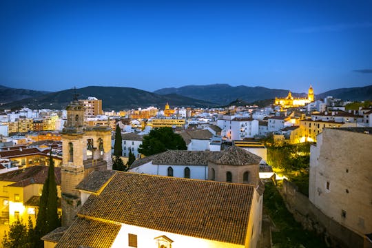 Recorrido a pie sobre las leyendas y los misterios de Jaén