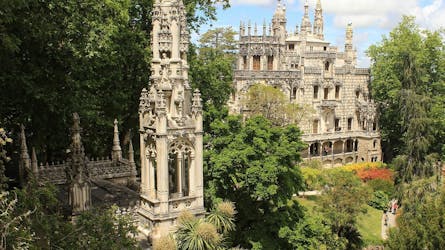 Excursión de día completo a Sintra, Quinta da Regaleira y Palacio de Pena desde Lisboa