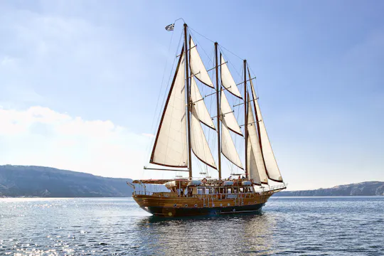 Caldera cruise