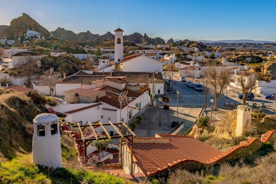 Combinatietour door Guadix en het megalithische park van Gorafe vanuit Granada