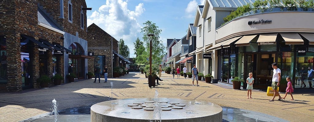 Shoppen in Bataviastad Fashion Outlet met privé vervoer vanuit Amsterdam