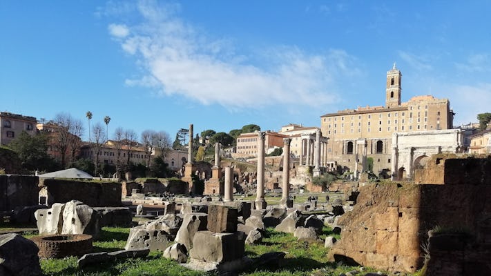 Walking tour in the footsteps of Julius Caesar