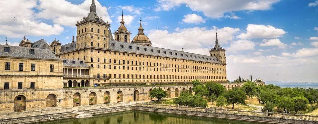 Tour to Segovia and El Escorial from Avila with drop-off in Madrid