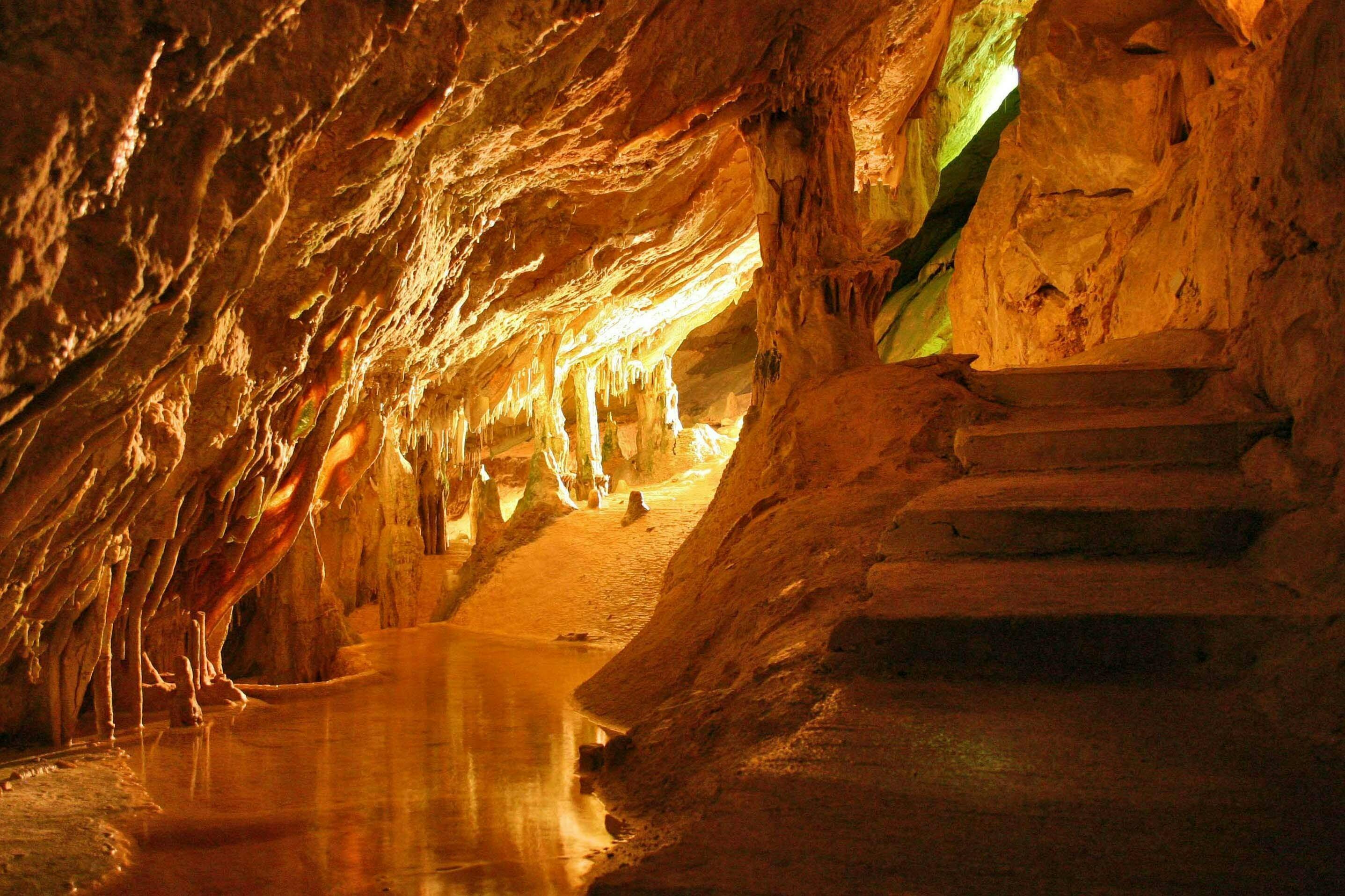 Caves of Can Marça – Ticket Only
