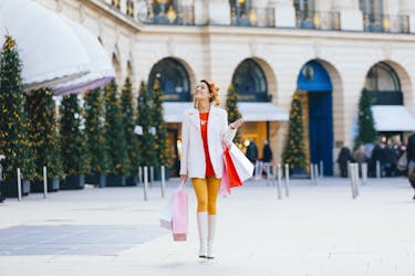 Excursão a pé pelo estilo de vida de celebridades de Paris