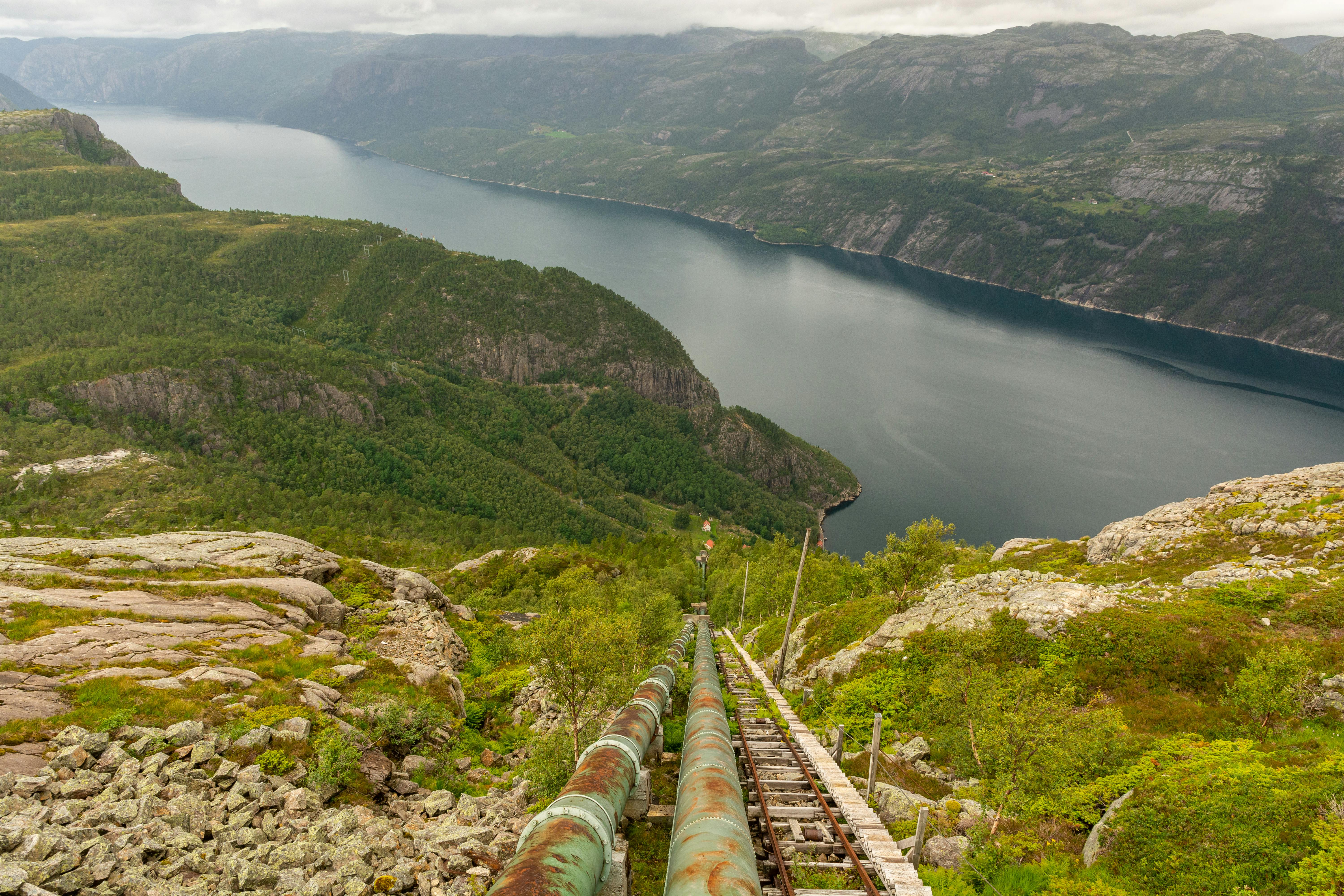 Guided hike to Flørli with 4,444 steps