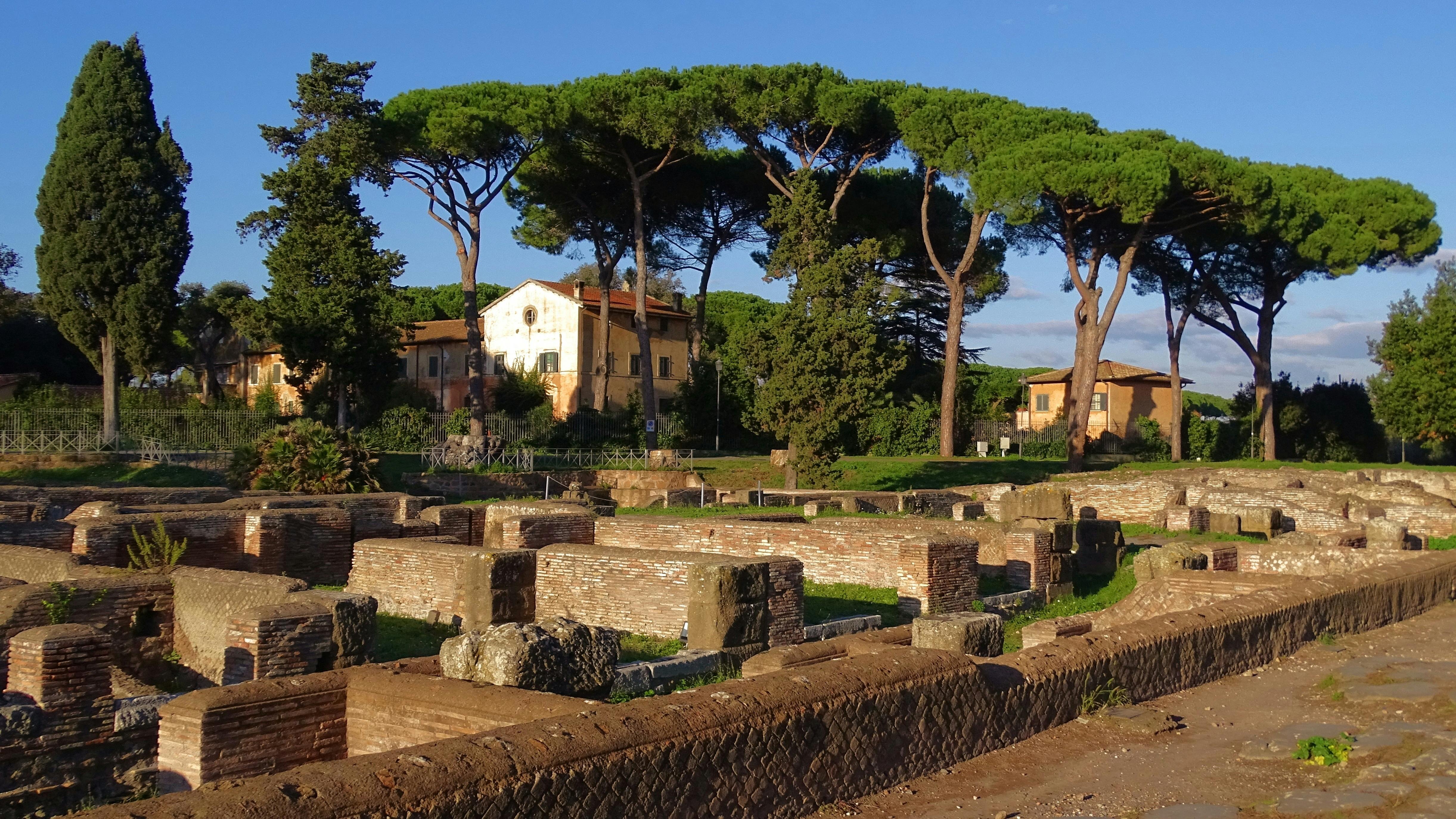 Half-day guided tour of Ostia Antica archeological park