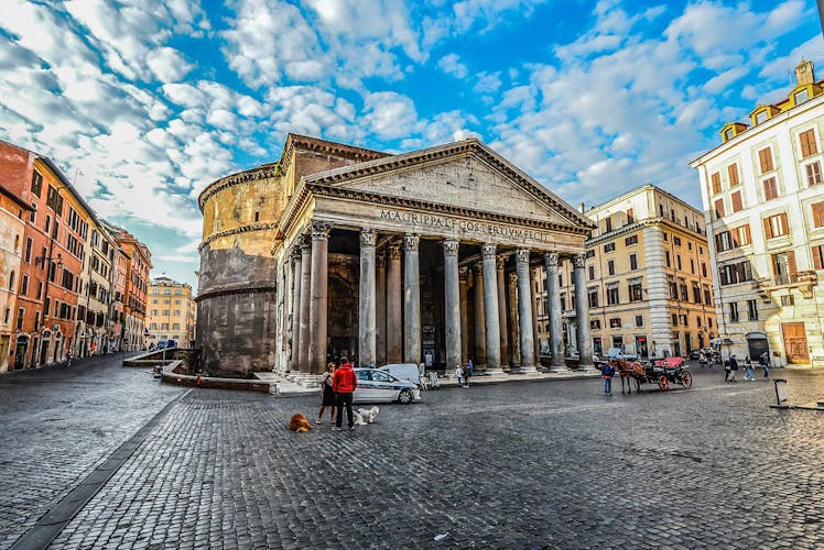 Private seven hills of Rome tour by car