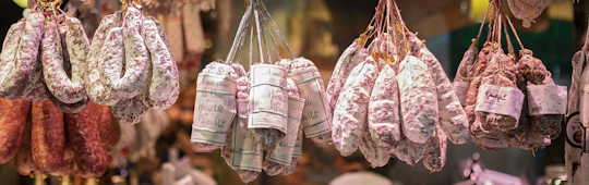 Food Market Tour in Les Halles of Lyon-Paul Bocuse