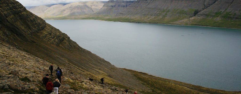 Wanderung zwischen zwei Fjorden