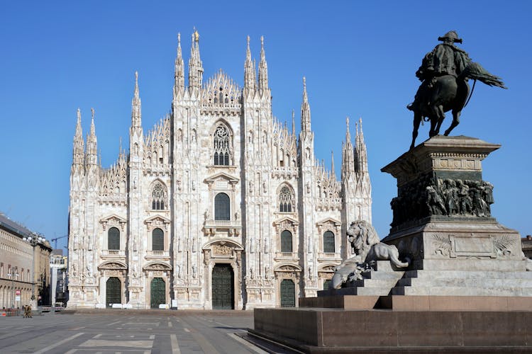 Private tour of Milan with Sforza Castle skip-the-line tickets