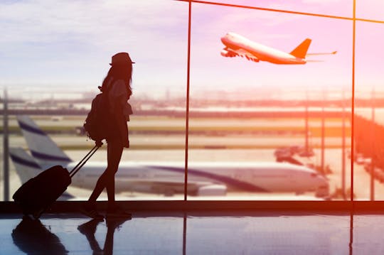 Lisbon private transfer to or from the airport