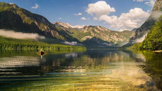 Wycieczka po alpejskich jeziorach z Lublany