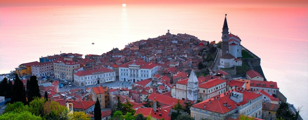 Tour naar Skocjan UNESCO-grotten en Piran vanuit Ljubljana