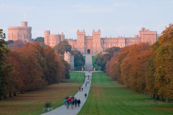Tour of Windsor Castle, Stonehenge and Oxford