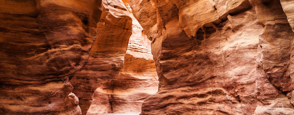 Ganztagestour durch den Red Canyon, die Wüste und den Kibbuz