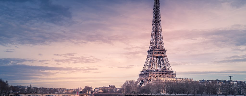 From the Eiffel Tower to Trocadero a self-guided audio tour
