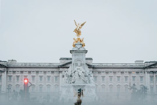 Dall'Abbazia di Westminster a Buckingham Palace un tour a piedi autoguidato