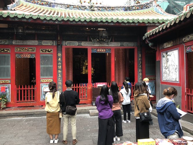 Ni Hao Taipei: cultural tour and hot pot dinner