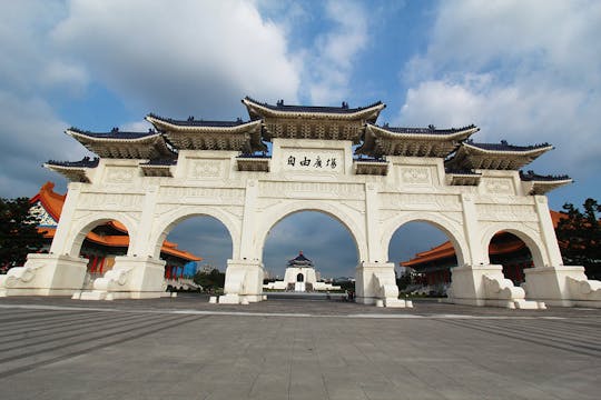 Ni Hao Taipei: tour culturale e cena calda
