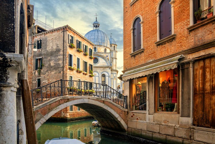 Private walking tour of Venice