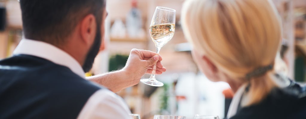 Pranzo con degustazione di champagne e visita a Saint-Germain-des-Prés