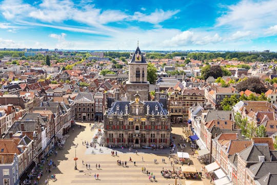 Tour autoguiado com jogo interativo da cidade de Delft