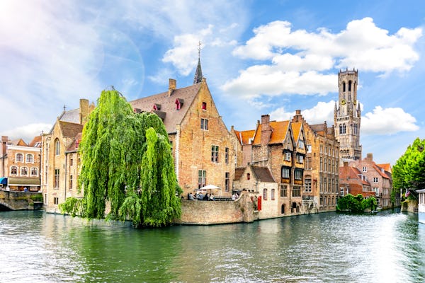 Tour autoguidato con gioco interattivo della città di Bruges