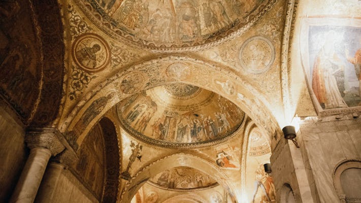 Virtual Journey into St. Mark’s Basilica, the Venetian Gem