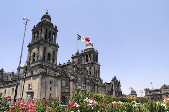 Экскурсия по Мехико с Музеем антропологии и Дворцом изящных искусств