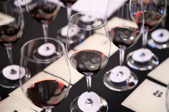 Private wine masterclass in a historic Parisian restaurant