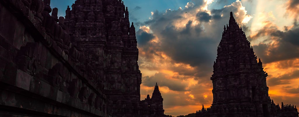 Excursão ao templo de Prambanan ao pôr do sol de meio dia