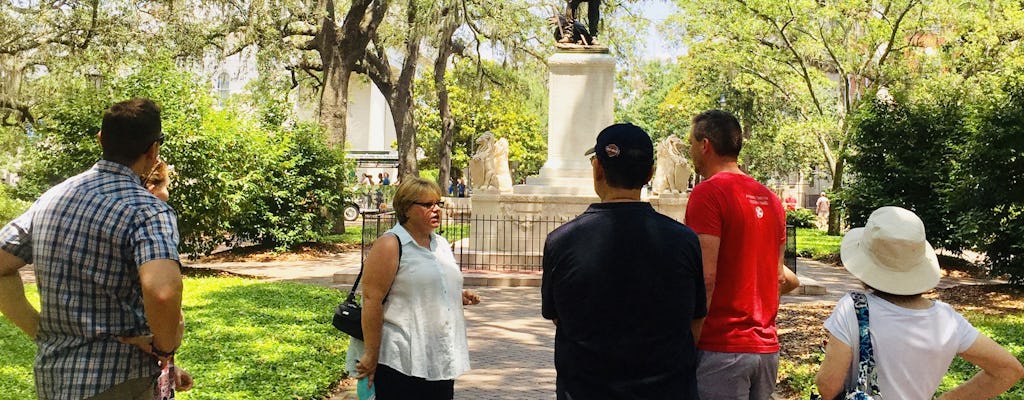 Historical walking tour of Savannah