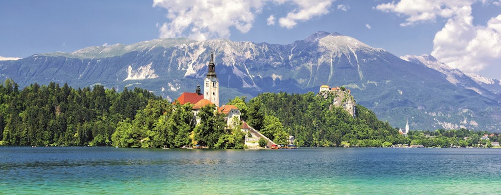 Excursión de un día de escape de verano al lago Bled desde Rovinj