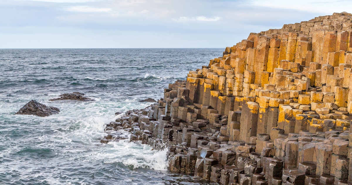 Giant's Causeway Tours and Transport in Northern Ireland  musement